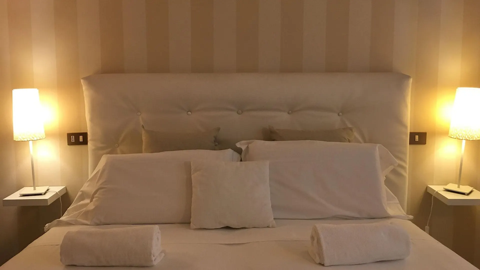 Hotel Posta Παλέρμο 3*,  Ιταλία