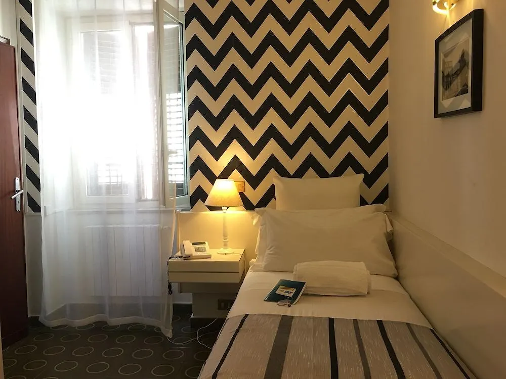 ***  Hotel Posta Palermo Italy