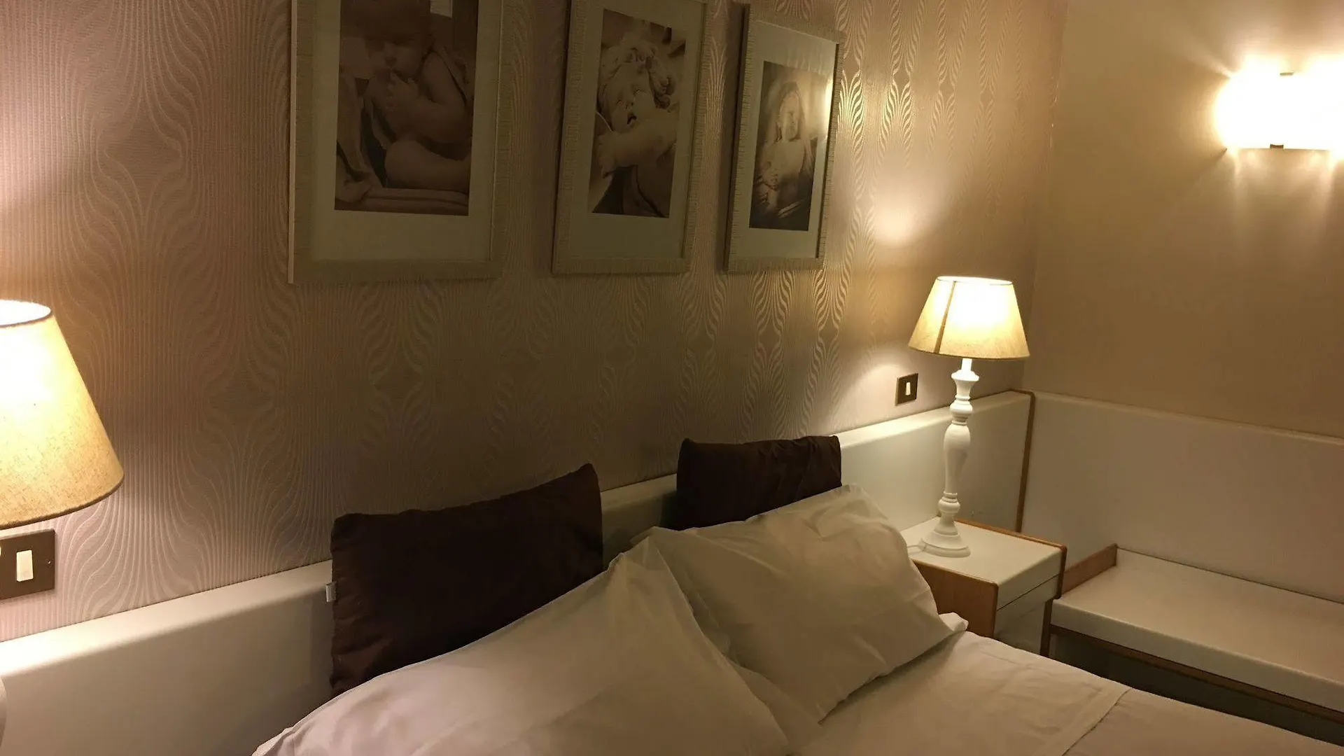 Hotel Posta Παλέρμο 3*,